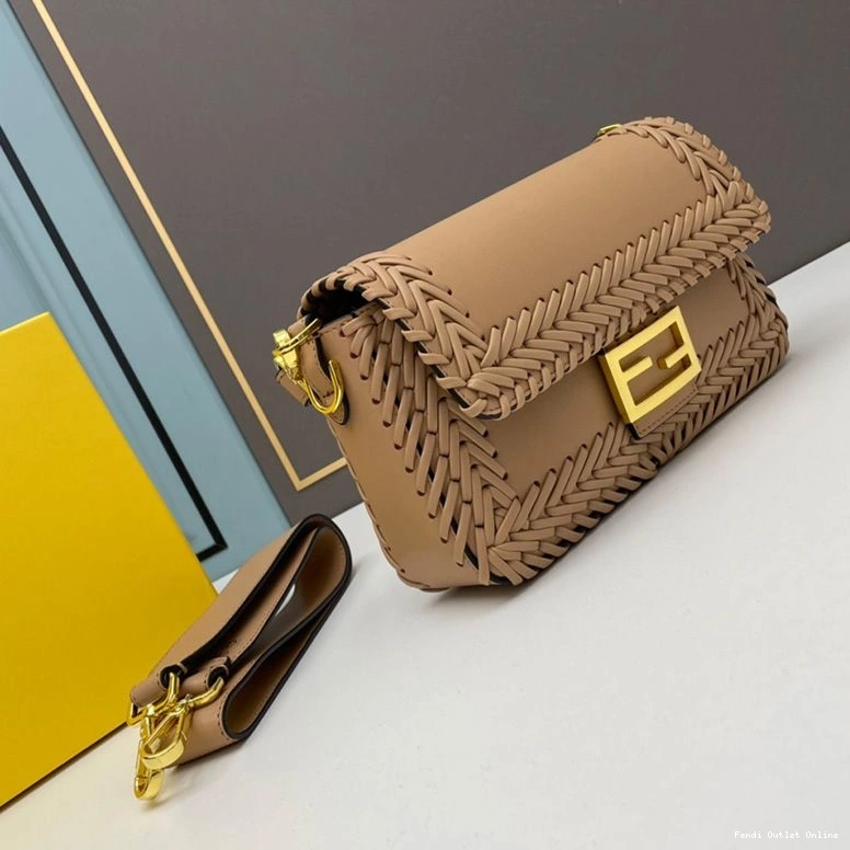 Cheap Stitching Baguette Bag Fendi Apricot Medium Leather In 0717